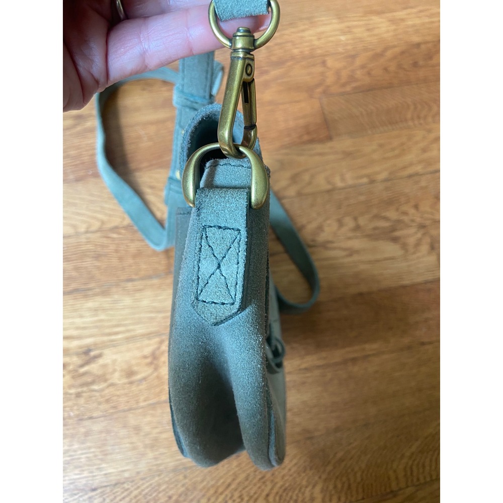 MADEWELL The Elsewhere Tie Saddle Bag in Suede Leather Crossbody Light Olive - Picture 11 of 14